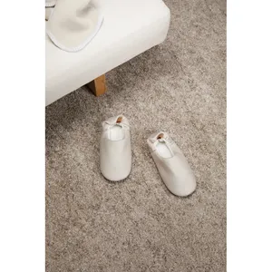Pantoufles VINGA Moulton RPET en textile de maison durable pour le merchandising - Product Image 2