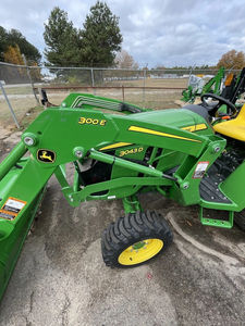 John pour Deere 3043D Type de roue de tracteur utilitaire compact avec moteur de noyau et composants de pompe portant le prix bon marché essentiel - Product Image 3