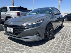 Hyundai Elantra 2023 de conception standard - Product Image 2