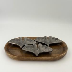 Venta Caliente, Diseño Nuevo y Lujoso, Fruteros con Forma de Hoja con Acabado en Níquel Negro para Servir Frutos Secos por R B Overseas - Product Image 4