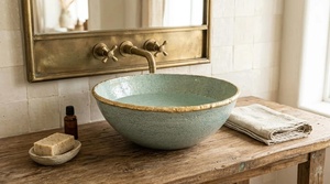 Vasque de salle de bain en céramique artisanale, à un trou, à poser sur comptoir, ronde, finition mate martelée, facile à nettoyer, style rustique - Product Image 5