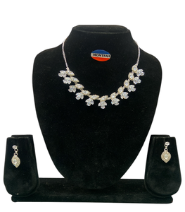 B96 elegante diamante moda Conjunto elegante clásico Vintage collar pendientes para fiestas con estilo conjunto - Product Image 1