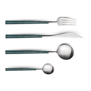 Ensembles de couverts élégants très vendus ensemble de couverts en acier inoxydable plaqué or avec logo personnalisé en gros cuillère couteau fourchette pour buffet - Product Image 4