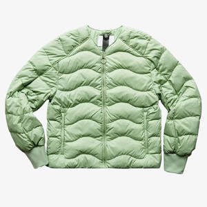 Vestes matelassées en peau de mouton antibactériennes de haute qualité pour hommes et femmes, nouveau style, col montant, toutes tailles et couleurs, faible teneur en laine - Product Image 1