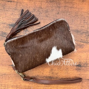 Venta caliente hecho a mano de cuero de vaca borla bolsa occidental de cuero genuino Boho cartera pelo en ocultar cremallera embrague para mujer - Product Image 1