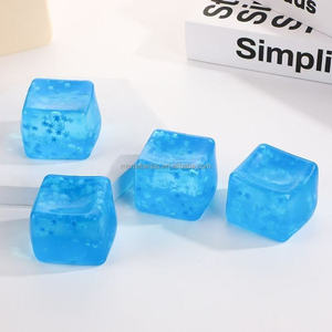 Juguetes Antiestrés de Cubitos de Hielo Cuadrados, Nueva Tendencia, Suaves y Apretables, Juguetes Sensoriales para Aliviar la Ansiedad, Relajantes y Calmantes - Product Image 3