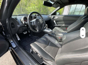 Nissan 350Z Roadster Touring 2009 / Disponible à la vente avec faible kilométrage, moteur essence, véhicule d'occasion en excellent état et sans accident - Offre exceptionnelle - Product Image 4