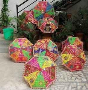 Nouveaux petits parapluies brodés indiens décoratifs de poche décoratifs de mariage décor de fête de mariage en plein air - Product Image 1