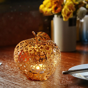 Trending Gold Pulido Metal Tea Light Holder en forma de fruta Perfecto para iluminación interior del hogar y accesorios para eventos - Product Image 2
