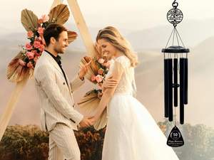 Regalo personalizado de carillón de viento de aniversario con letreros de metal cortados con láser Regalo de boda de Navidad para parejas - Product Image 3