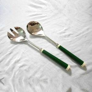 Juego de cuchara y tenedor de servidor de ensalada de Metal superventas con mango de esmalte blanco para utensilios de cocina juegos de servidor de ensalada de mesa - Product Image 5