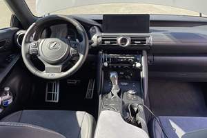 2024 I S 500 Edición de Lanzamiento, Turbo Izquierdo, R17, Transmisión Automática, Título Limpio, 1-25000 Millas, Techo Panorámico, Listo para Envío - Product Image 5