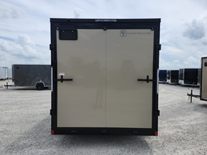 Remorques fermées 2026 Cross Trailers 7x14 / 84 pouces / LIGHTLID / .080 / Blackout Gallery / Capacité de charge utile 2001-3000 kg - Product Image 3