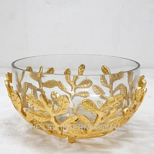 Tazón Hecho a Mano Chapado en Oro, Artículos para el Hogar de Diseño, Metal Perforado de Lujo, Diseño Sofisticado Calado, Seguro para Fiestas, Estilo Americano - Product Image 5