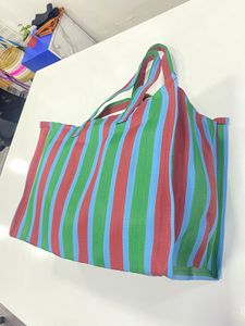 ถุงผ้าไนลอนรีไซเคิลลายทางอินเดียผลิตในอินเดียเป็นมิตรกับสิ่งแวดล้อมกระเป๋าและกระเป๋าหลากสีผลิตในอินเดีย - Product Image 3