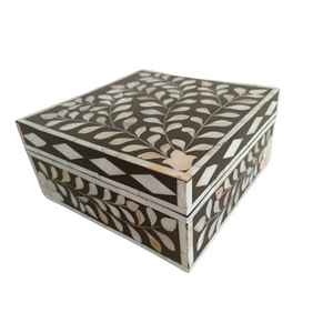 Joyero de madera Rectangular azul artesanal Premium con incrustaciones de hueso y almacenamiento decorativo único para joyas y regalos - Product Image 4