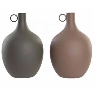 Hot Seeling Matte Black Vase with Handle Modern Decorative <b>Tabletop</b> Flower Vase Perfect for Home or Office at Wholesale Price - Product Image 2