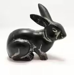 Sculpture de lapin de luxe décorative en métal argenté en aluminium Placage d'étain brillant Finition de table faite à la main - Product Image 6