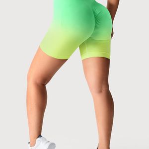 Short d'entraînement de sport pour femmes sans couture coupe personnalisée taille haute vêtements de yoga parfait pour la salle de fitness et un usage décontracté - Product Image 1