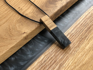 สร้อยคอเรซินโดยตรงจากโรงงานพร้อมรูปแบบที่เป็นเอกลักษณ์การออกแบบงานฝีมือเหมาะสำหรับการให้ของขวัญจากผู้ผลิตเรซินที่เชื่อถือได้ - Product Image 6