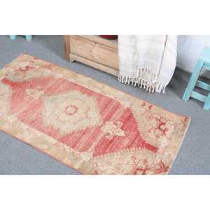 Alfombra Pequeña Vintage de 2.4x4.7 pies, Alfombra Turca Roja del Suroeste de Lana - Product Image 4