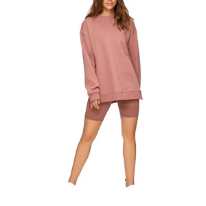 Sweats en molleton de coton 100% surdimensionnés décontractés pour femmes coupe ample col rond perlé et lavé - Product Image 1