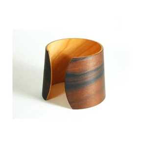 Brazalete de moda de madera de estilo étnico con piedras de diamante de pera Diseño de número de madera segmentado clásico Regalos calientes - Product Image 3