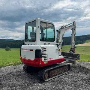 Miniexcavadora Takeuchi TB125, la Más Vendida - Product Image 2