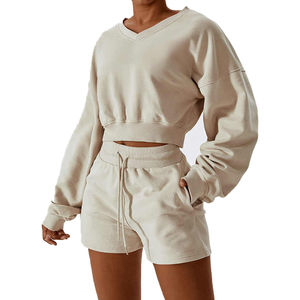 Conjuntos Deportivos de Invierno para Mujer, Logotipo Personalizado, Ropa Deportiva de Algodón de Alta Calidad para Gimnasio, Sudadera con Capucha y Pantalones Cortos, Conjunto de 2 Piezas, Chándal Moderno - Product Image 5