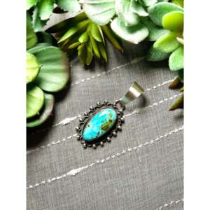 Pendentif Jameson Garcia en turquoise Kingman et argent sterling avec technologie d'incrustation à sertissage clos - Product Image 4