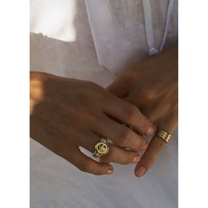Anillo de Diamantes con Sello Ovalado Osla - Product Image 5