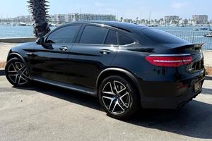 Mercedes-AMG GLC 63 Coupé 2019 usado de primera calidad, motor V8 biturbo, tracción en las cuatro ruedas, escape de rendimiento AMG - Product Image 3