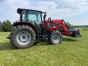Tractor de Ruedas Usado MASSEY FERGUSON 5711 de 2020, Más de 50,000 Horas, 600 kg - Product Image 3