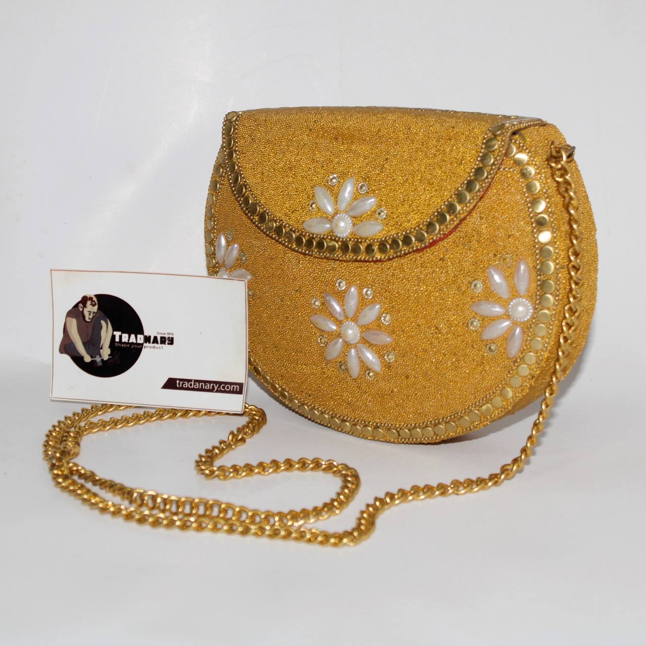 สีเหลือง