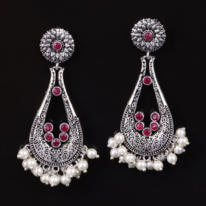 Design1 Maroon Fashion <b>Chandelier</b> Earrings - Product Image 2