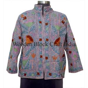 Veste matelassée en coton doux tricoté pour femme, broderie Suzani, motif floral unique, hiver, logo au dos et au col, design personnalisé - Product Image 1