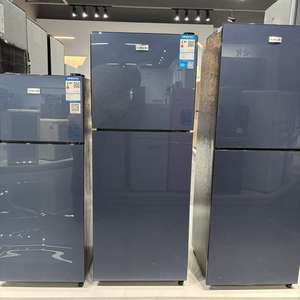 Réfrigérateur compact à congélateur supérieur avec 2 portes vitrées, 112 L, fonctionnement silencieux - Product Image 1