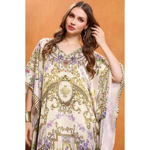 Crown Jewel Performance Wear Kaftan de satén suave adornado con diamantes de imitación - Product Image 4