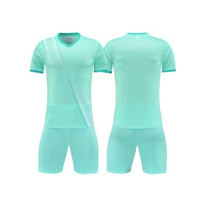 Vente en gros de maillots de football 100% polyester pour hommes, uniformes de football, ensembles de t-shirts style - Product Image 5