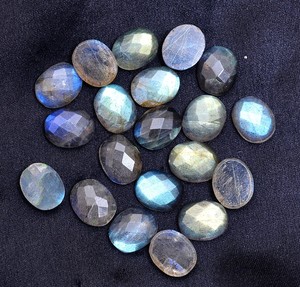 Cabujón facetado ovalado de labradorita AAA+ de 7x9mm-9x11mm, piedra preciosa semipreciosa natural de piedra lunar de fuego, cabujones tallados sueltos para joyería - Product Image 2