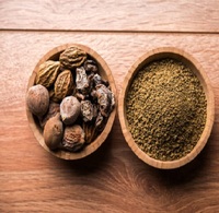 Premium Kwaliteit Triphala Poeder Beschikbaar Voor Bulkaankoop Bij Indiase Leveranciers Tegen Concurrerende Prijzen