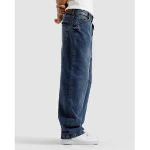 กางเกงยีนส์ทรงหลวมสไตล์วินเทจ ขากว้างทรงบาน เอวสูง สไตล์สตรีทแวร์ ผ้าเดนิม ตกแต่งคริสตัลเพชร สีสันสำหรับฤดูหนาว - Product Image 2