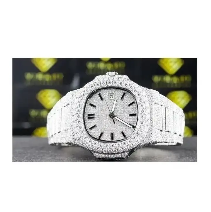 Topkwaliteit Luxe Vierkante Date Diamond Horloges Mannen Met Hiphop Stijl Volledig Ijskoud Horloge Uit India
