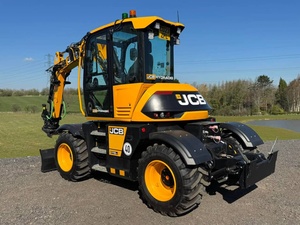 New JCB 110W PRO Hydradig <b>Excavator</b> with <b>Wheels</b> and Steelwrist X12 Tiltrotator for Precision Digging and High Mobility Worksites - Product Image 5