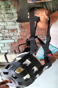 Suministros para caballos de muestra gratis, bozal de pastoreo de seguridad, equipo de entrenamiento de seguridad, forro polar de piel para la comodidad de los caballos Kanpur - Product Image 4