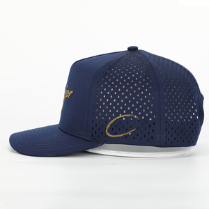 Gorra de béisbol clásica personalizada de 5 paneles con logotipo bordado en azul marino, gorra deportiva impermeable con agujero perforado cortado por láser - Product Image 3