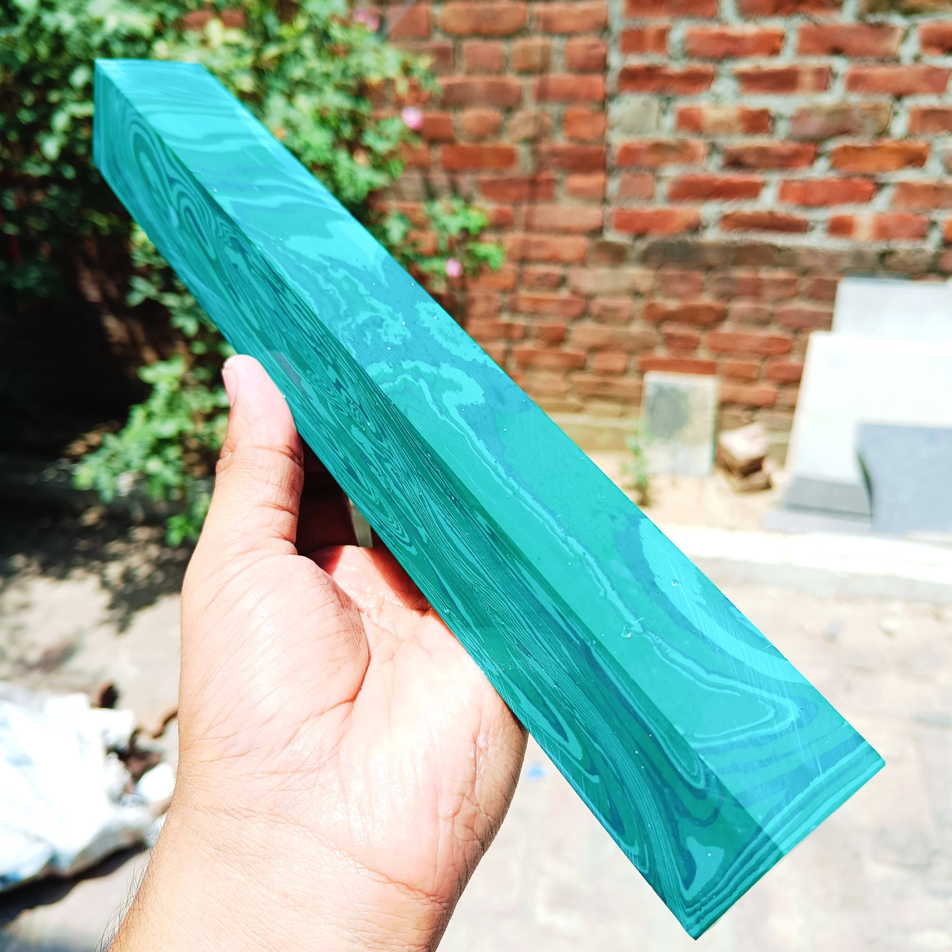 สีเขียว