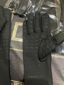 Venta caliente Guantes Hijab de cuero de alta calidad Cómodo tejido flexible Pantalla táctil Características térmicas para montar a caballo musulmán - Product Image 2