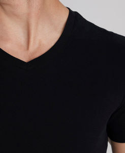 Vente en gros Nouvel arrivage de vêtements grande taille pour hommes de haute qualité Service OEM Vêtements d'été T-shirt surdimensionné à col en V pour hommes - Product Image 6