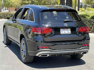 ใช้อย่างประณีต2022 Mercedes-Benz GLC 300 SUV พร้อมสำหรับการจัดส่งถึงบ้าน - Product Image 2